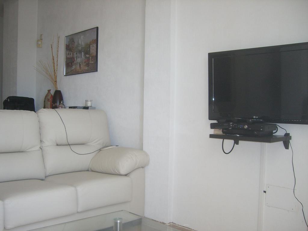 Apt Mijas Costa Arkadia Beach El Faro Marvellous Frontbeach With Stunning Seaviews And Historic Lighthouse Fuengirola Exterior photo