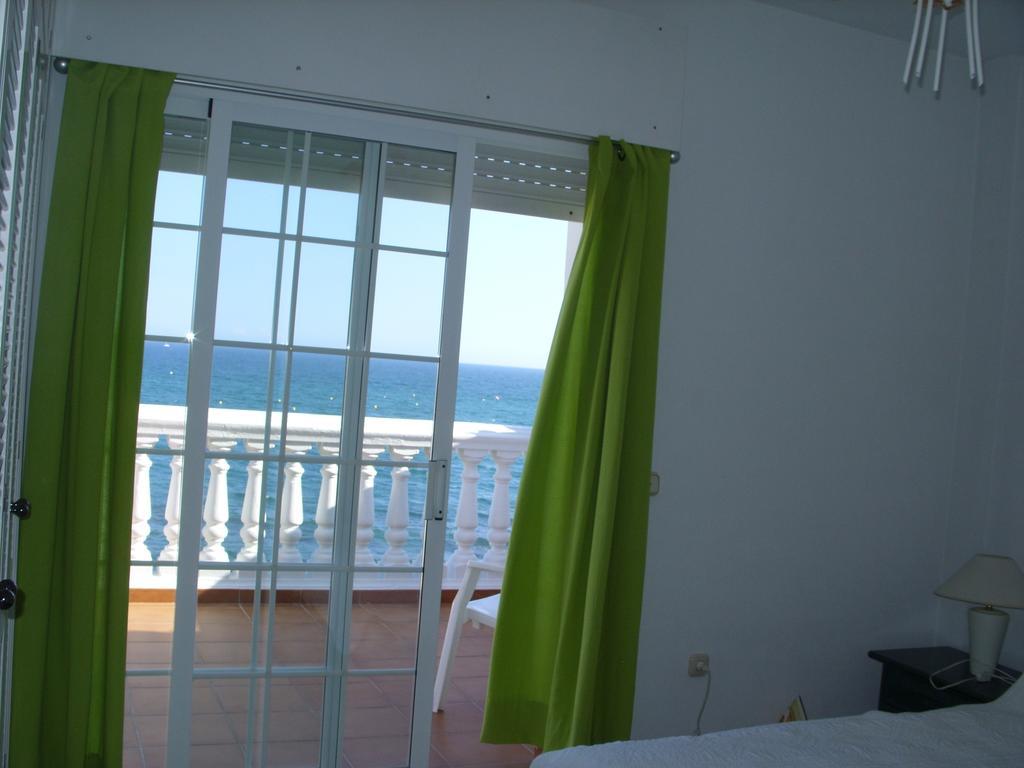 Apt Mijas Costa Arkadia Beach El Faro Marvellous Frontbeach With Stunning Seaviews And Historic Lighthouse Fuengirola Exterior photo